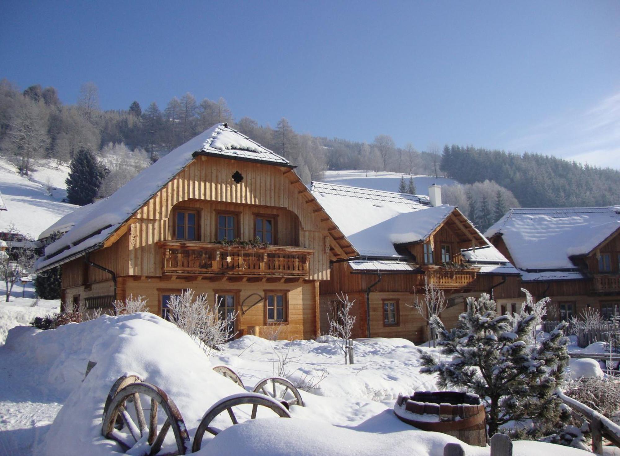 St Martin Chalets 圣迈克尔隆高 外观 照片