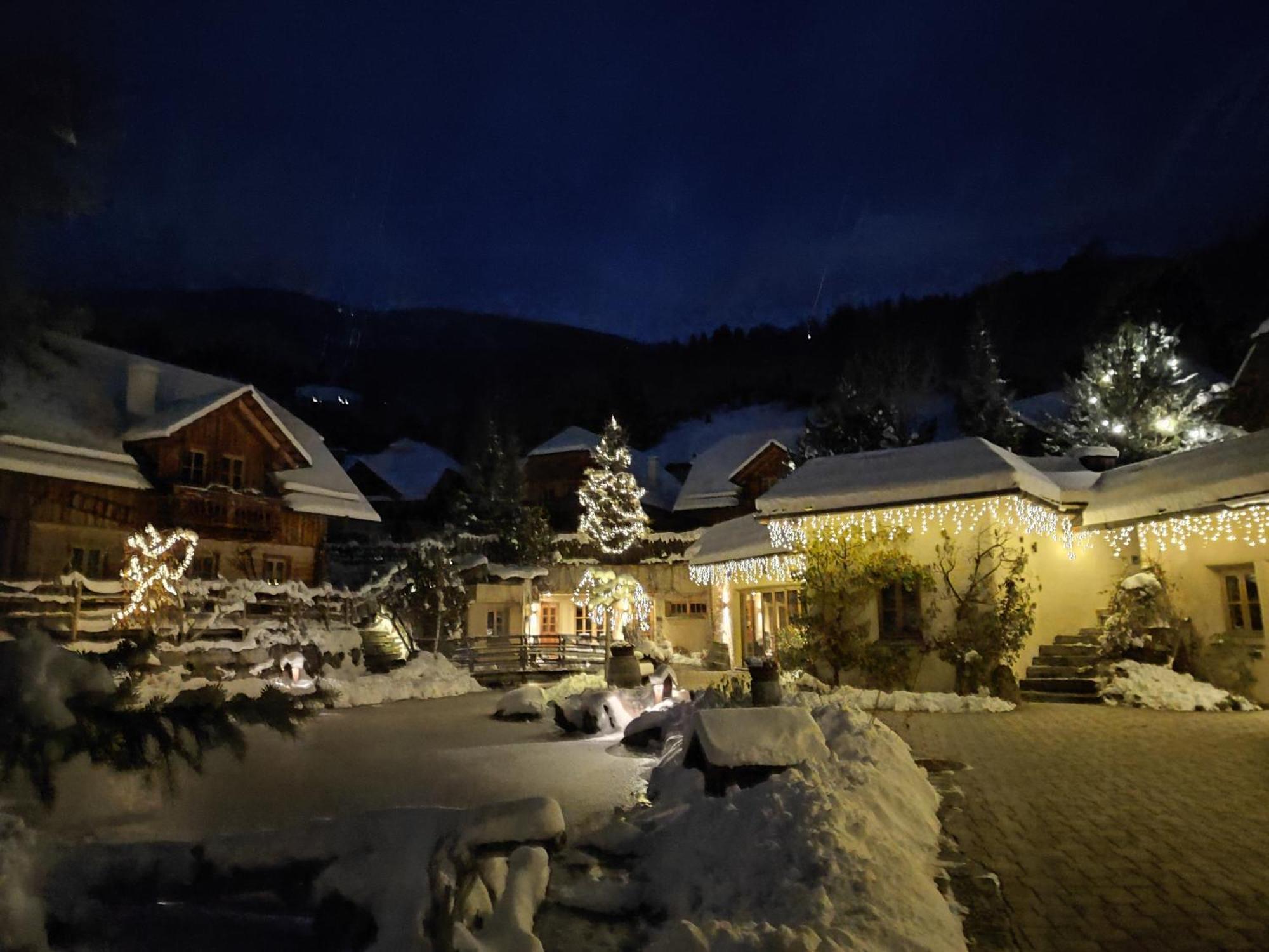 St Martin Chalets 圣迈克尔隆高 外观 照片