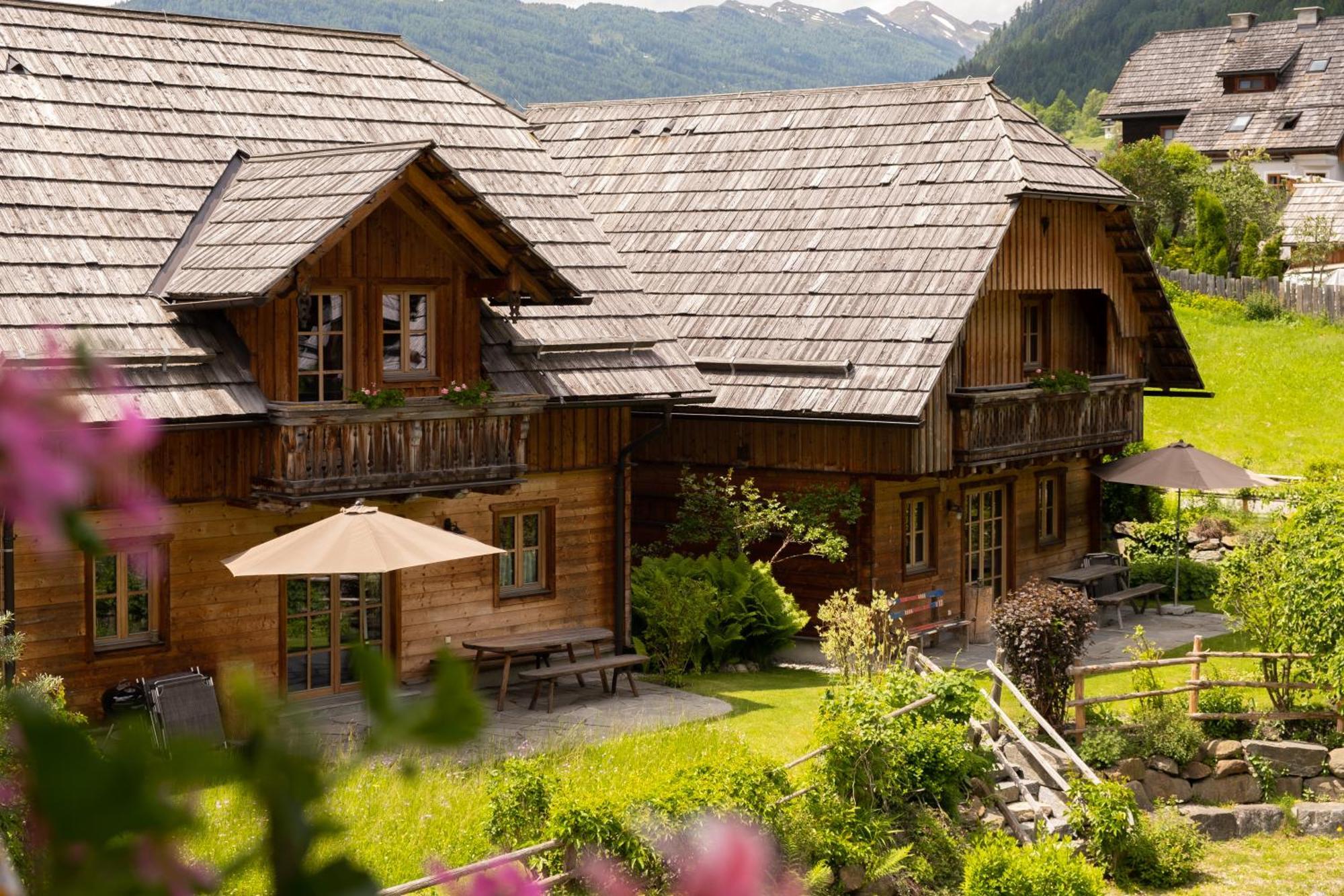 St Martin Chalets 圣迈克尔隆高 外观 照片