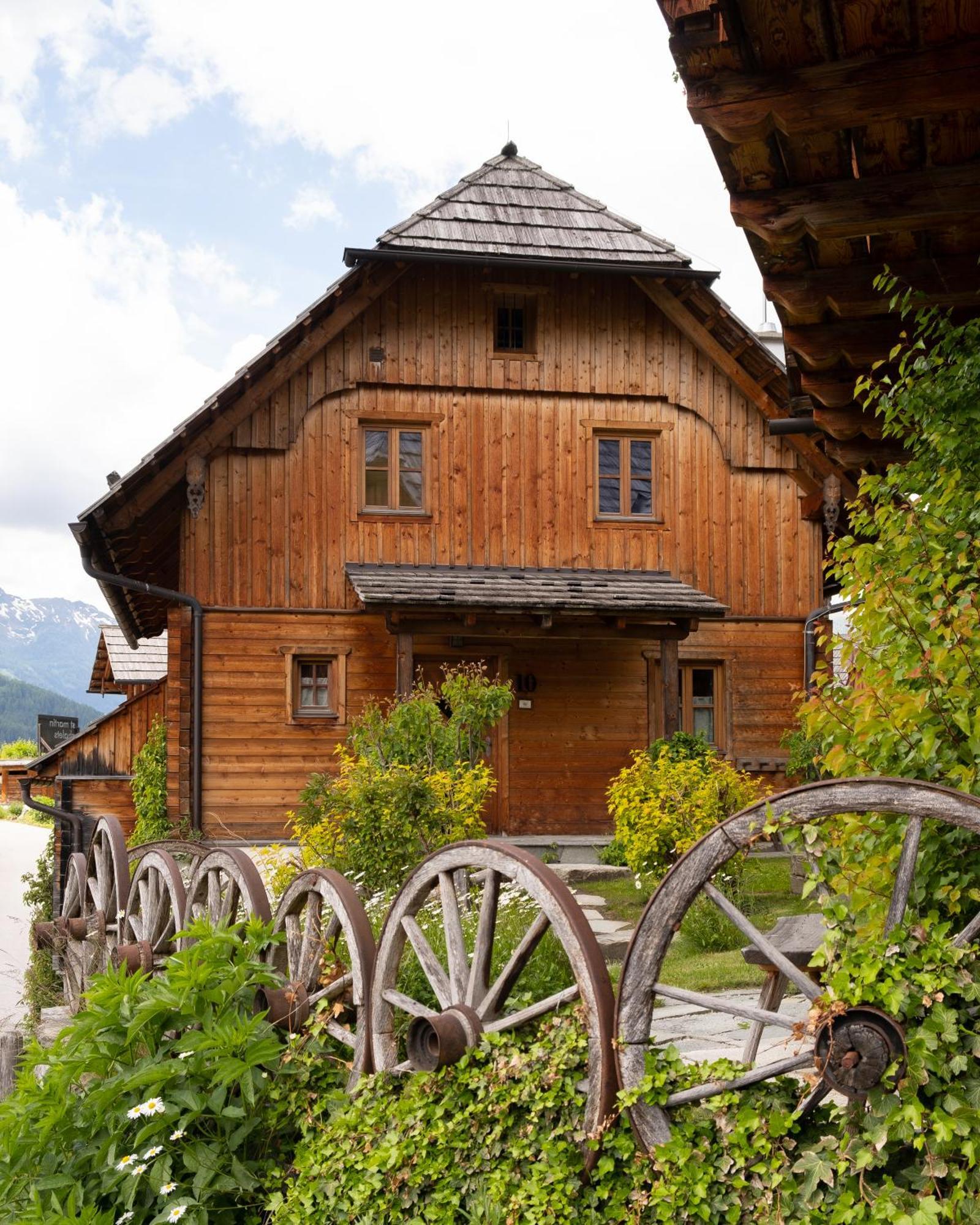 St Martin Chalets 圣迈克尔隆高 外观 照片