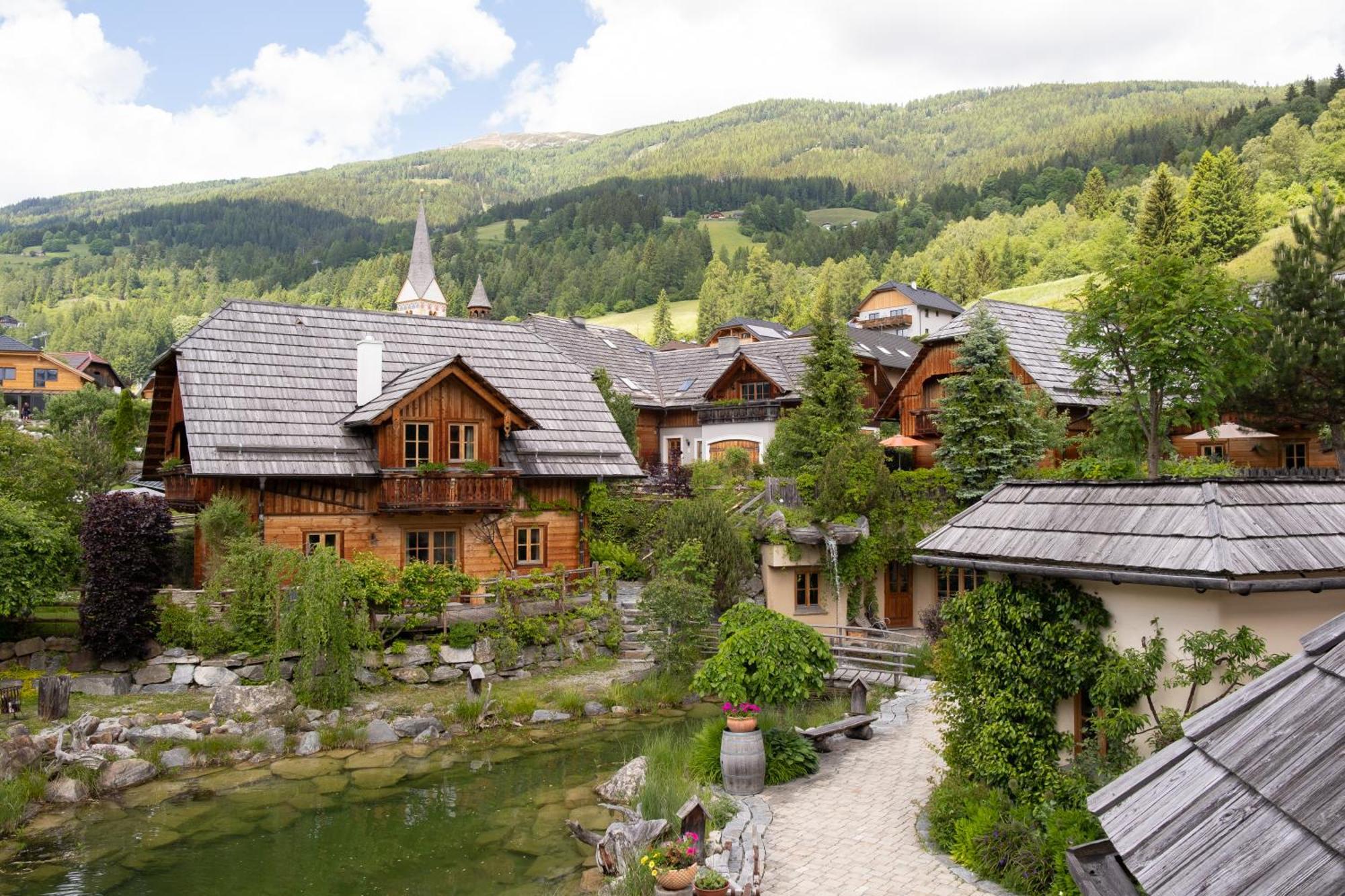 St Martin Chalets 圣迈克尔隆高 外观 照片