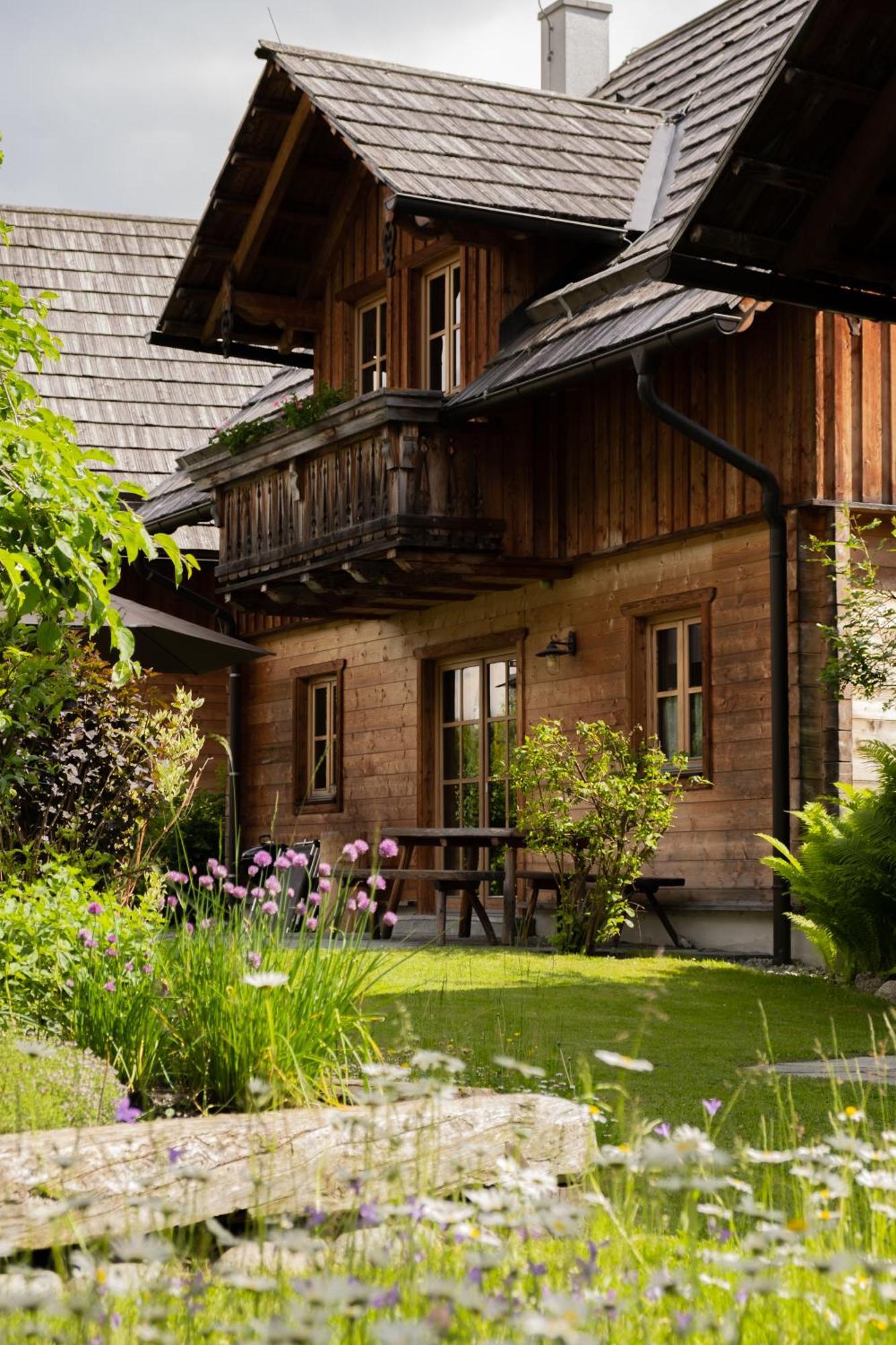 St Martin Chalets 圣迈克尔隆高 外观 照片